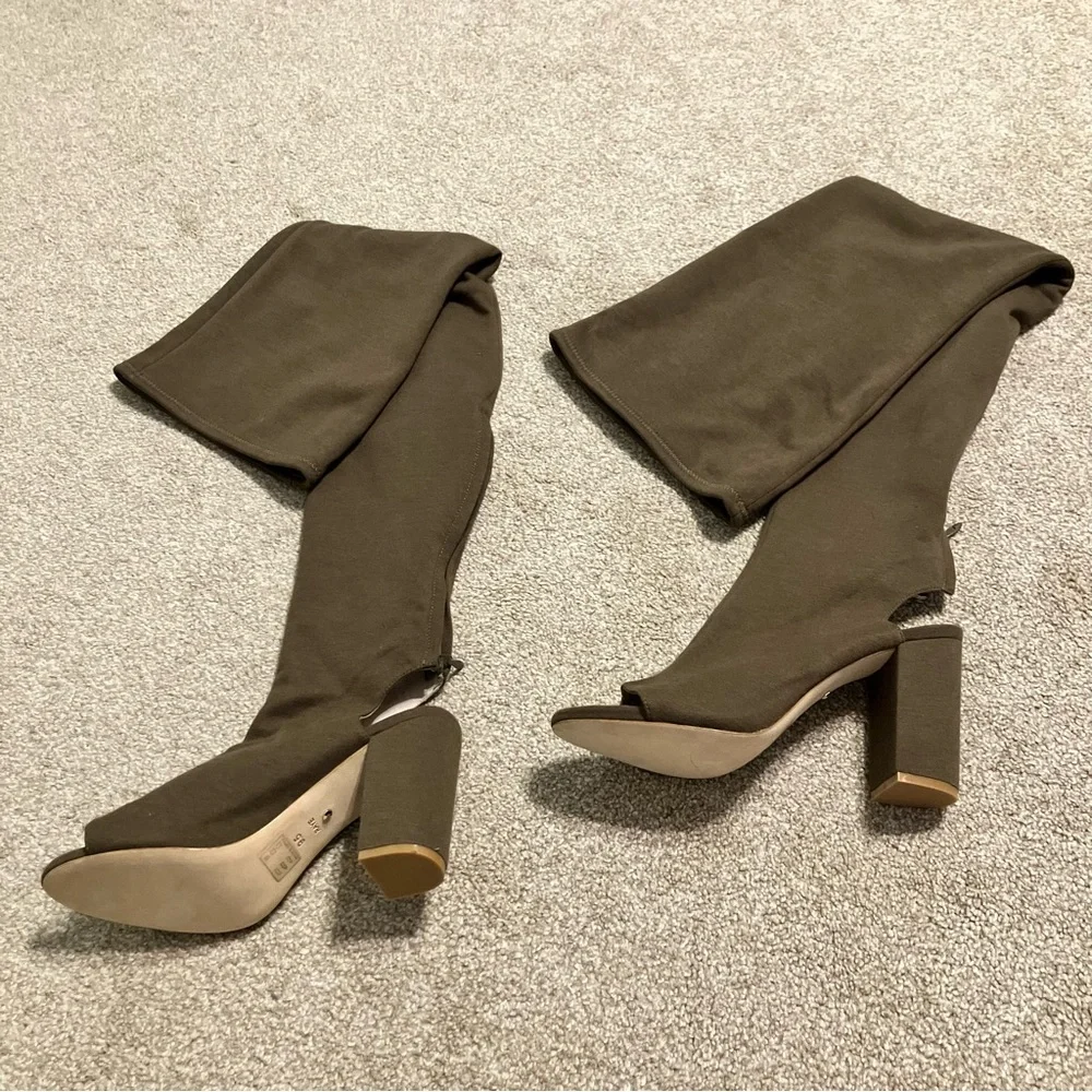RAYE Revolve Peep Toe Olive Over‎ the Knee Block Heeled Stretch Boots 9.5 NWOB